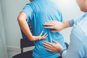 man diagnosed with spinal arthritis